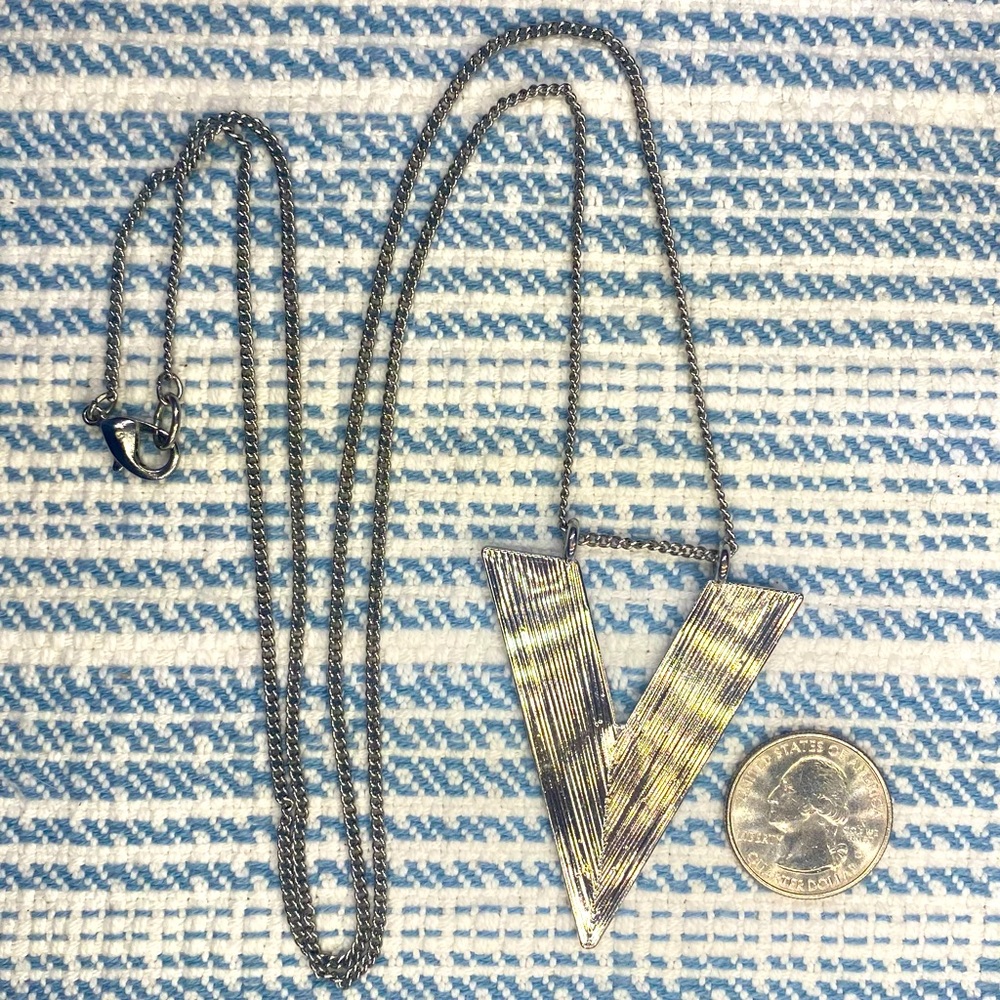 Silver arrow costume jewelry necklace